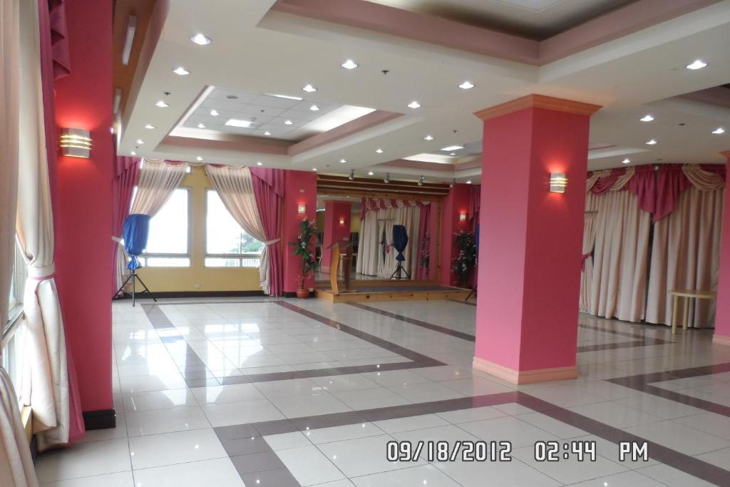 Ibay Zion Hotel Baguio City Buitenkant foto